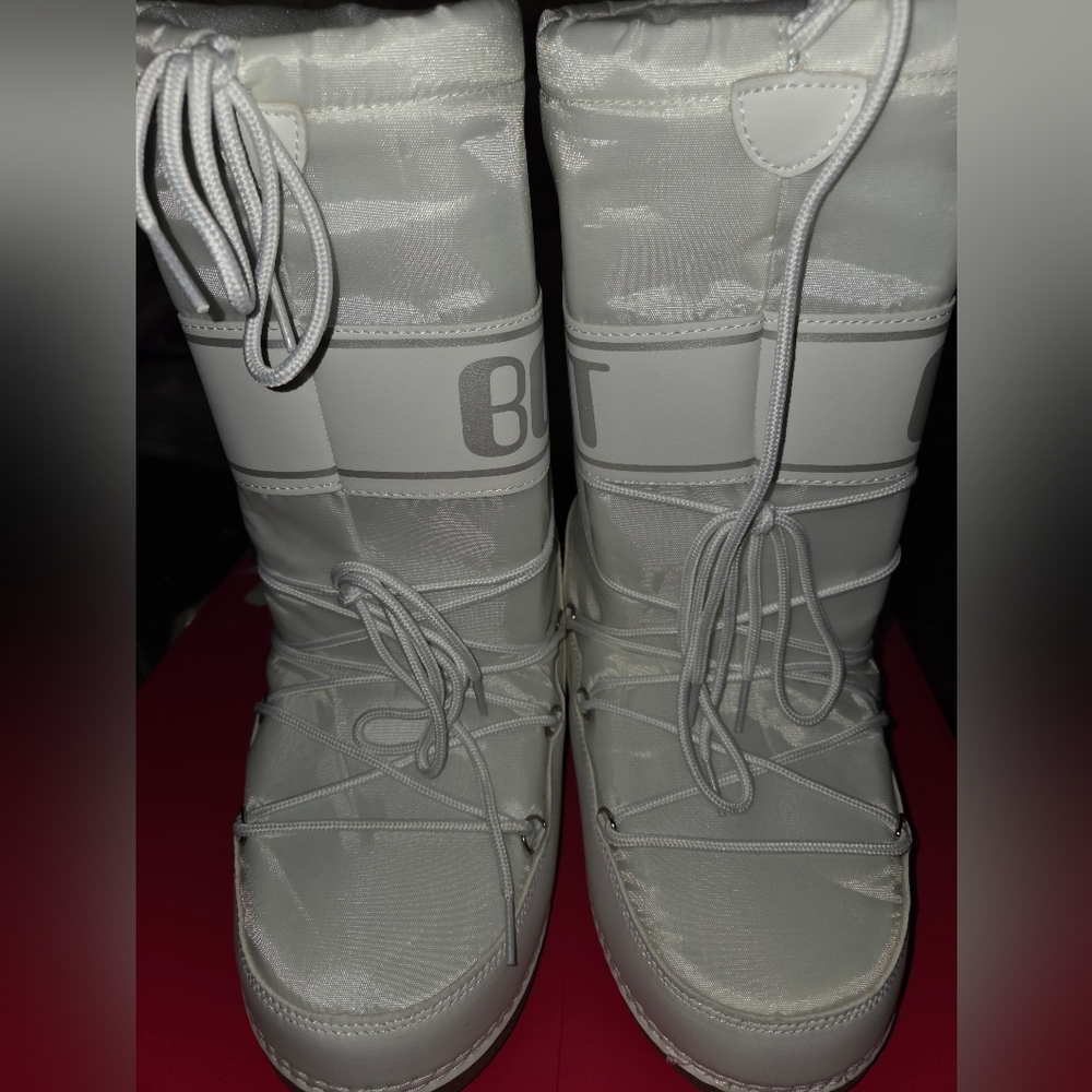 White Winter Snow Boots